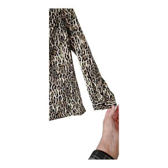 NY Collection Womens P/L Top Shirt Blouse Black Brown Leopard Roll Tab Button - Picture 3 of 6